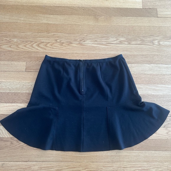 TAHARI Skirt Size 12 US - Picture 4 of 9
